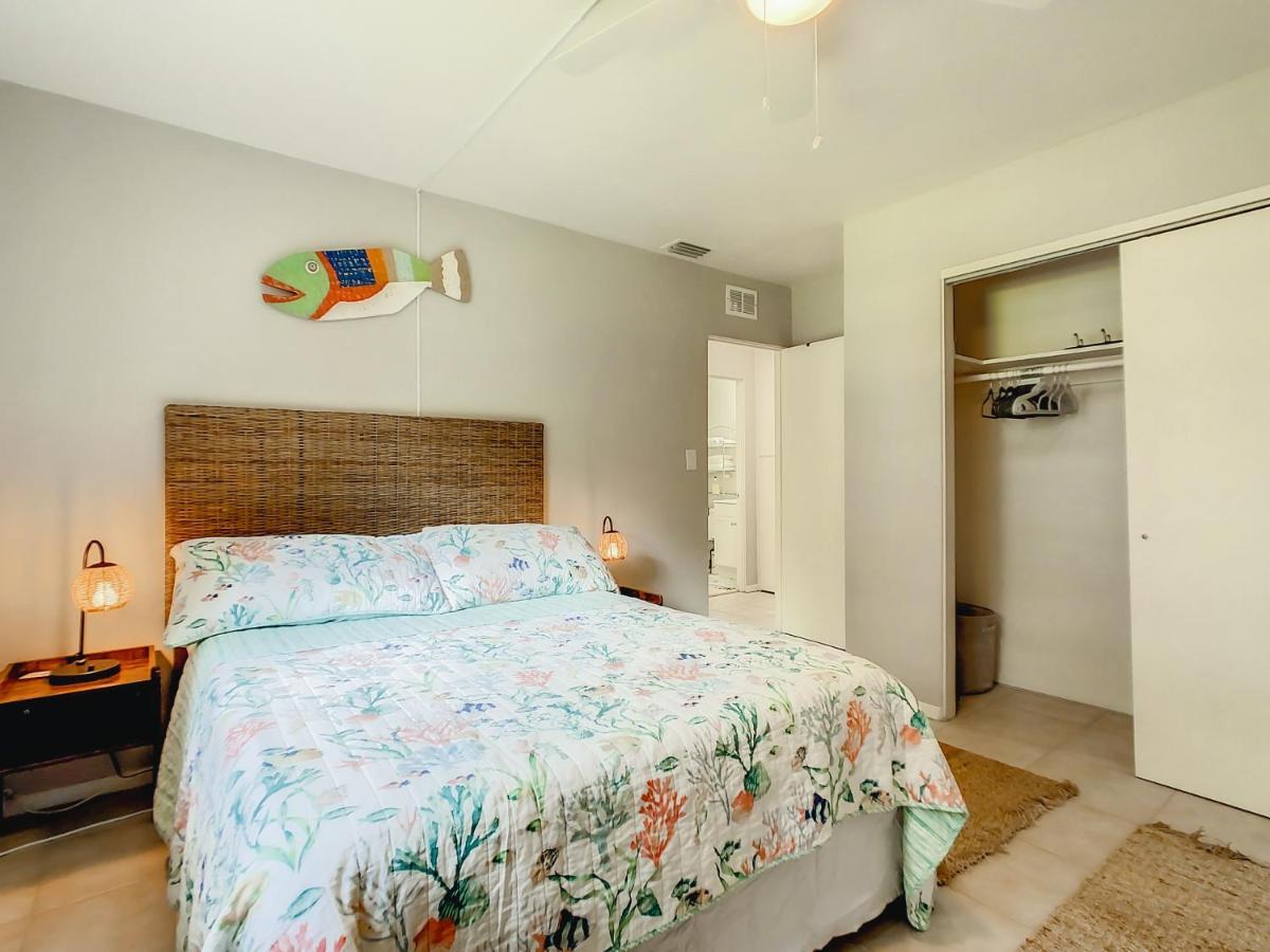 5Min From The Beach 8 Min From Siesta Key Sarasota Bagian luar foto